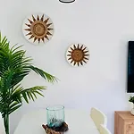 Oasis كوراليهو